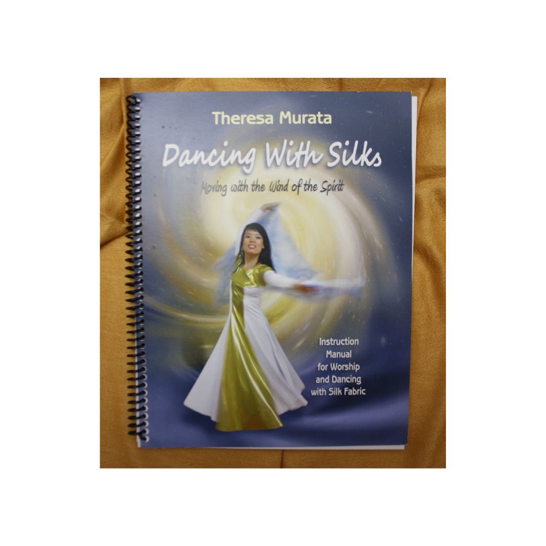 Dancing with Silk - Theresa Musata (English) - Danza con seda - Theresa Musata (Inglés)