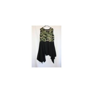 Crepe Camo Knit w/Black Knit Skirt XL Bust 41" - Top de punto crepé con estampado de camuflaje y falda de punto negra, talla XL (contorno de busto: 41 pulgadas)